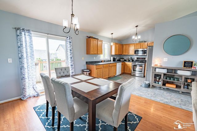 728 Falcon Drive, Dundee, MI 48131