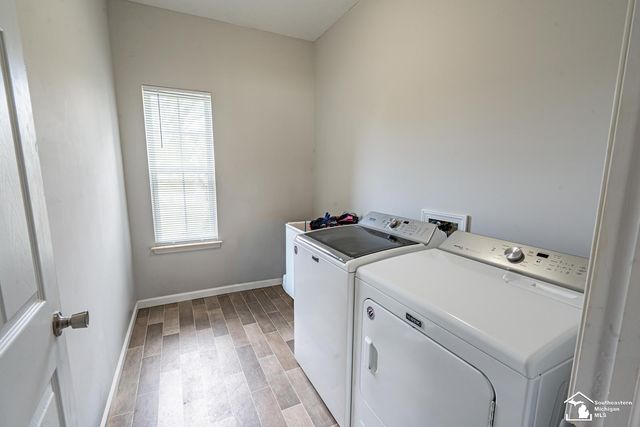 728 Falcon Drive, Dundee, MI 48131