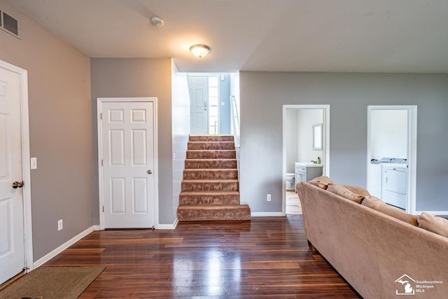 728 Falcon Drive, Dundee, MI 48131