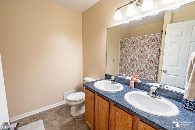 728 Falcon Drive, Dundee, MI 48131