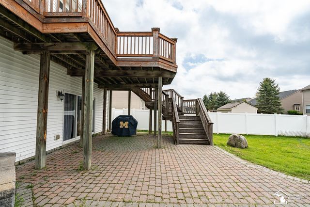 728 Falcon Drive, Dundee, MI 48131