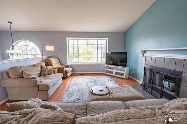 728 Falcon Drive, Dundee, MI 48131