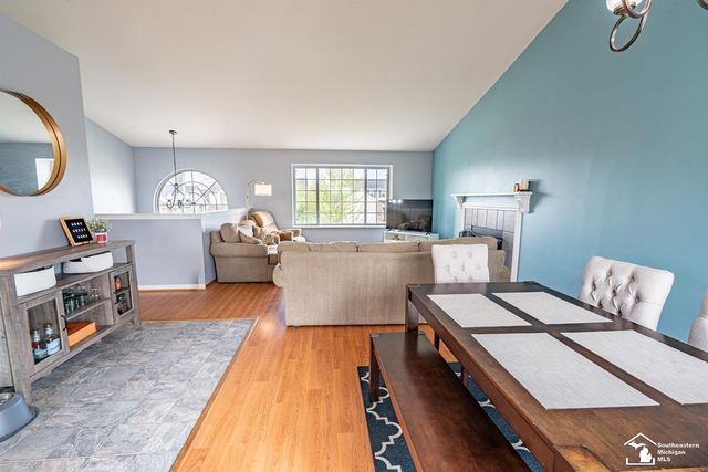 728 Falcon Drive, Dundee, MI 48131
