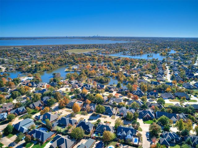 6417 Plum Thicket Road, Oklahoma City, OK 73162