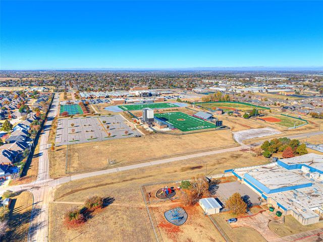 6417 Plum Thicket Road, Oklahoma City, OK 73162