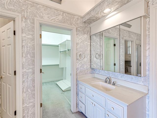 6417 Plum Thicket Road, Oklahoma City, OK 73162