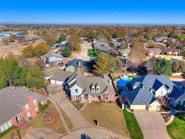 6417 Plum Thicket Road, Oklahoma City, OK 73162
