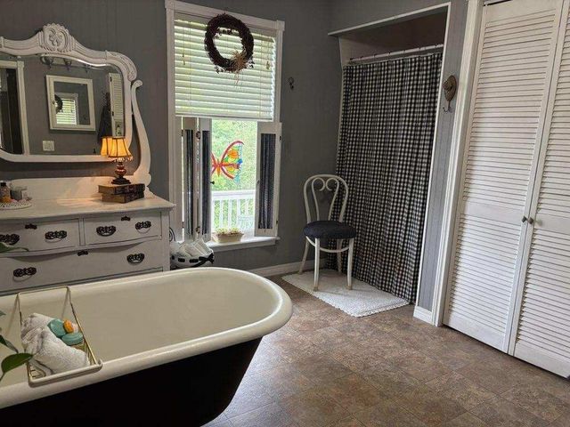 3437 County Road 995, Green Forest, AR 72638