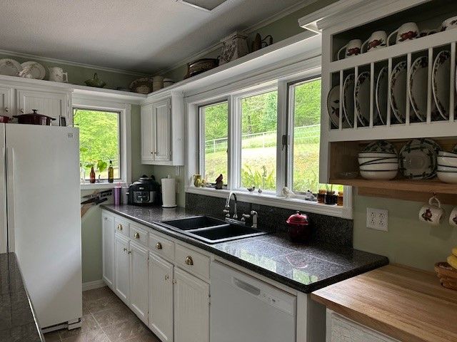 3437 County Road 995, Green Forest, AR 72638