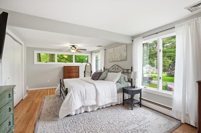 8 Lewis Park Dr S, Walpole, MA 02032
