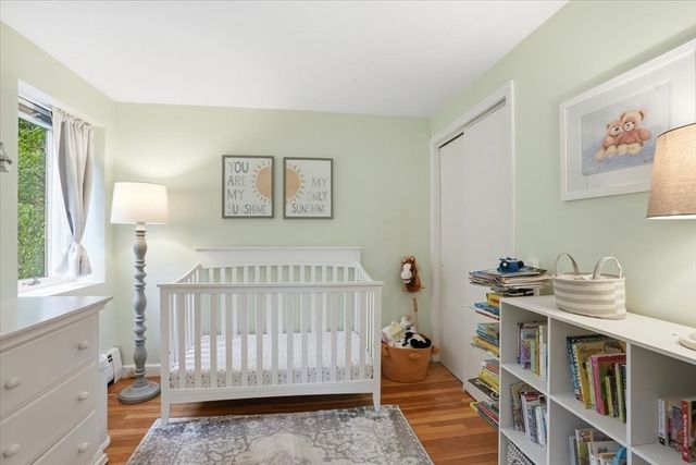 8 Lewis Park Dr S, Walpole, MA 02032