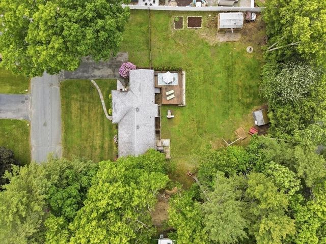 8 Lewis Park Dr S, Walpole, MA 02032