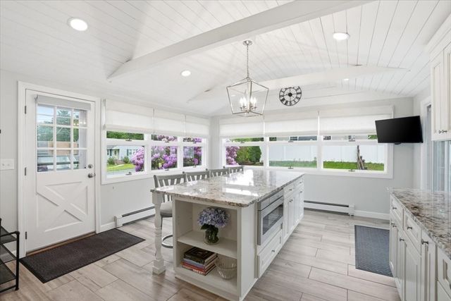 8 Lewis Park Dr S, Walpole, MA 02032