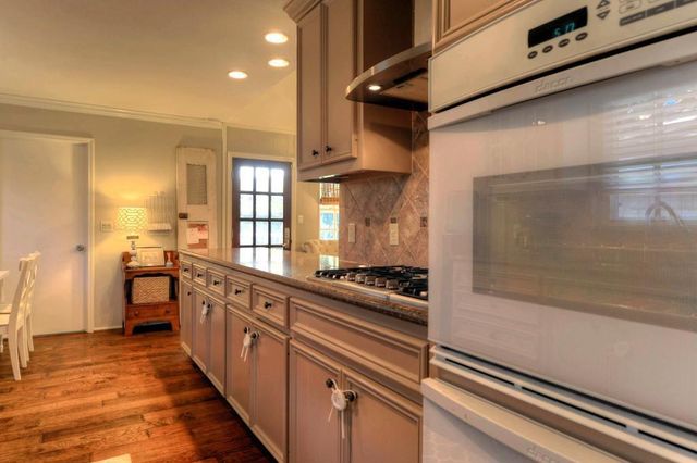 14026 Saint Marys Lane, Houston, TX 77079