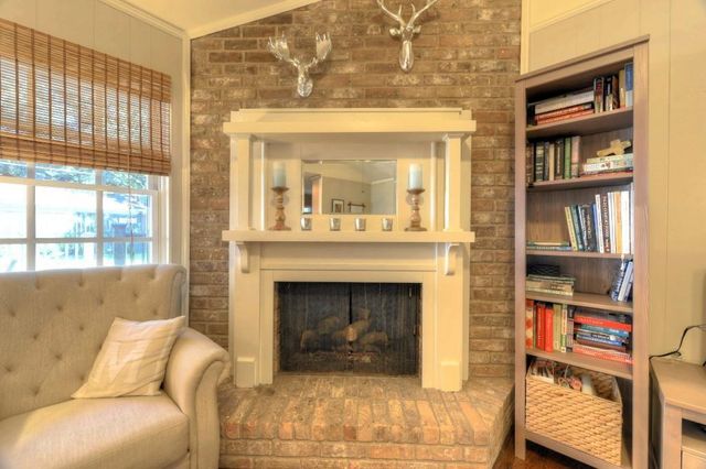 14026 Saint Marys Lane, Houston, TX 77079