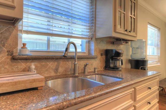 14026 Saint Marys Lane, Houston, TX 77079