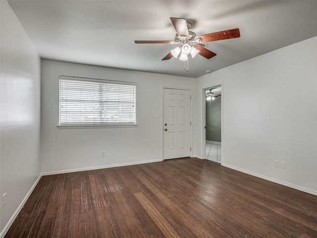 704 Redwood Drive, Noble, OK 73068