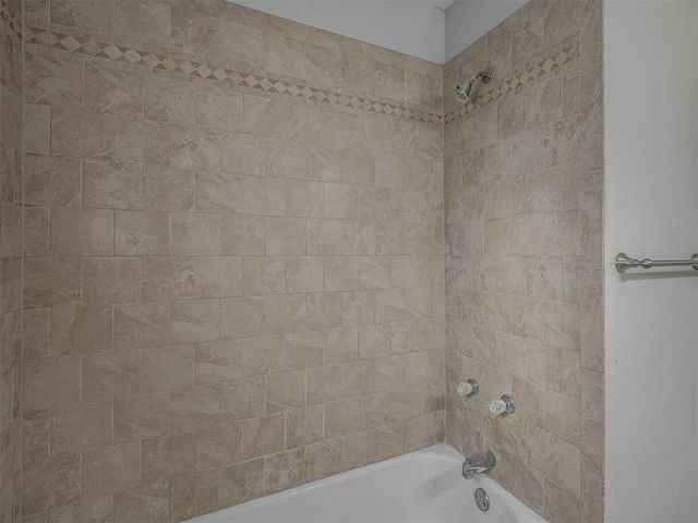 704 Redwood Drive, Noble, OK 73068