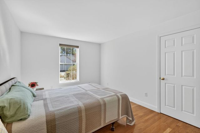 64 Jenna Way, Manchester, NH 03104