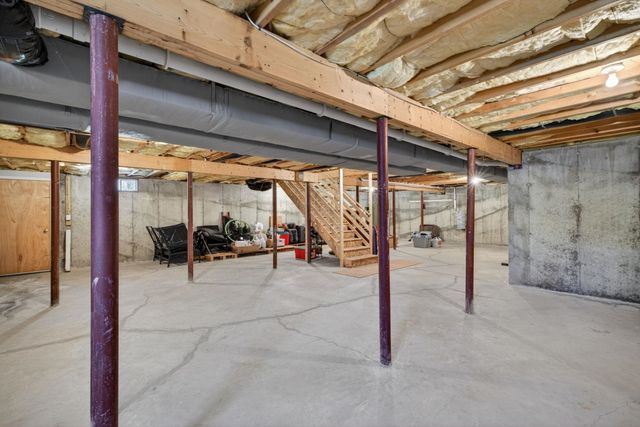 64 Jenna Way, Manchester, NH 03104