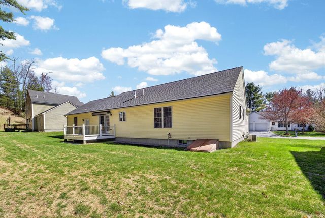 64 Jenna Way, Manchester, NH 03104