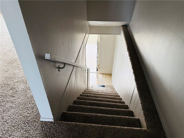 1701 S West End Street 1, Springdale, AR 72764