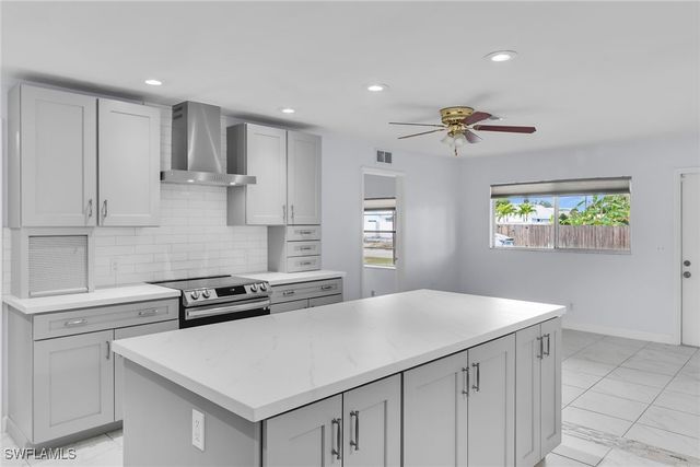 4502 22nd PL SW, Naples, FL 34116