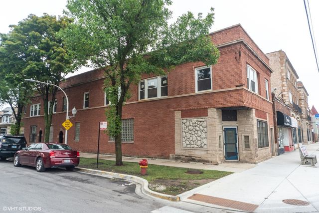 5256 W Chicago Avenue, Chicago, IL 60651