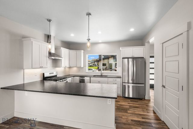 72 Horseshoe Loop, Bozeman, MT 59718