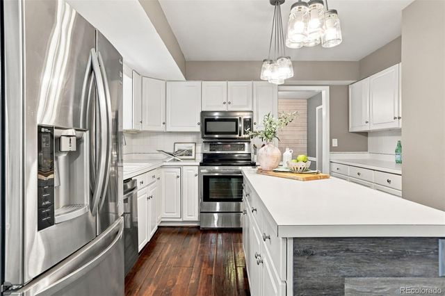 7255 S Ivanhoe Court, Centennial, CO 80112