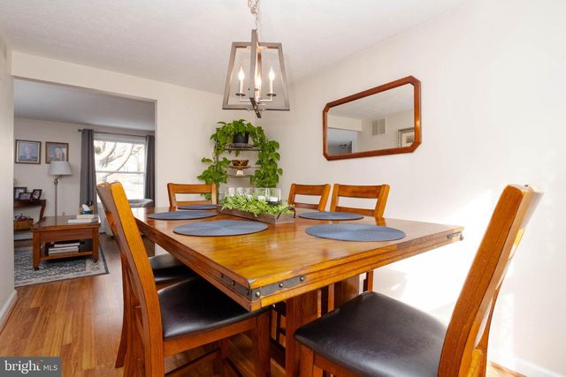 4367 SYCAMORE DR, Hampstead, MD 21074