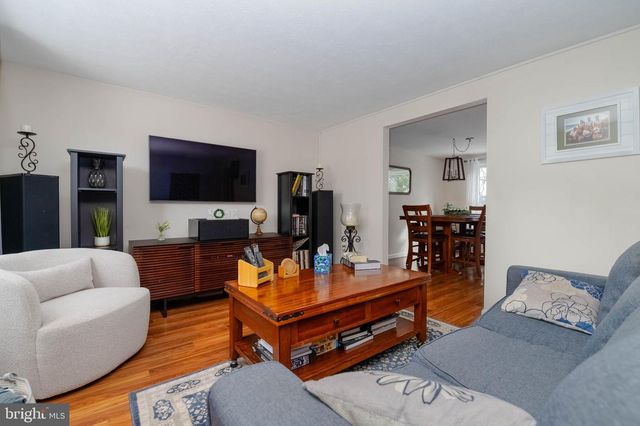 4367 SYCAMORE DR, Hampstead, MD 21074