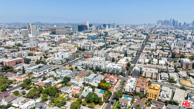939 S Wilton Place, Los Angeles, CA 90019