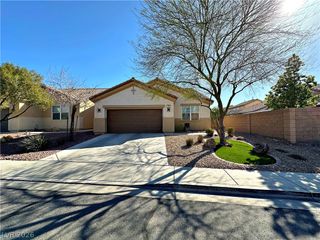 169 Canyon Blue Avenue, Henderson, NV 89011