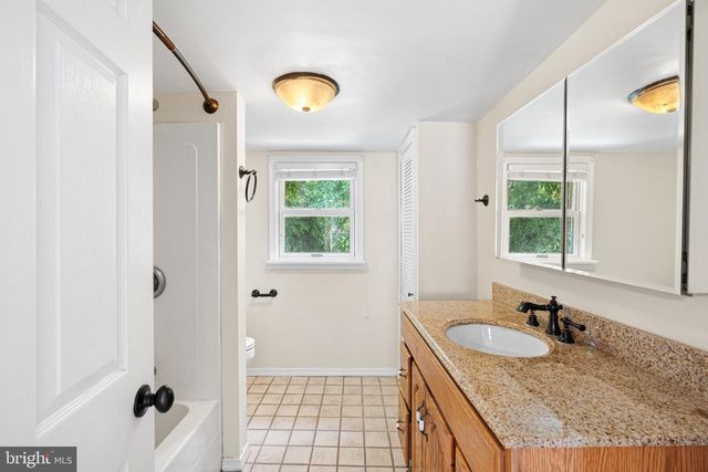 4447 BAKER ST, Philadelphia, PA 19127