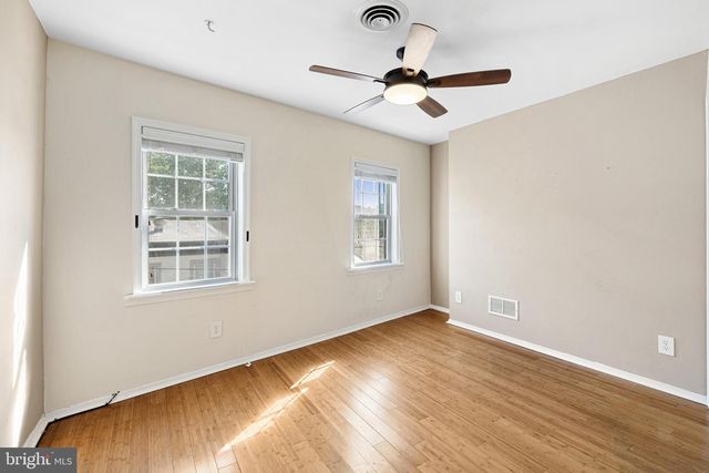 4447 BAKER ST, Philadelphia, PA 19127
