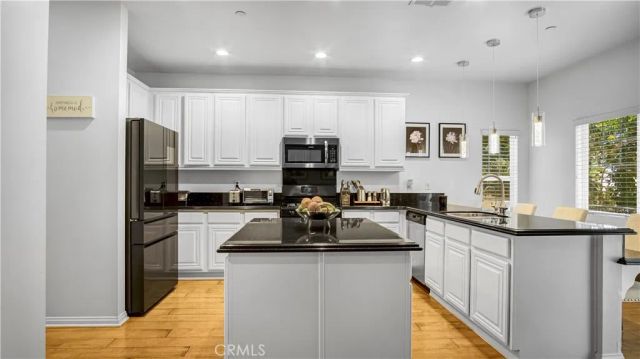 13897 Eldridge, Sylmar, CA 91342