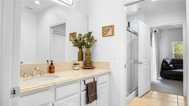 13897 Eldridge, Sylmar, CA 91342
