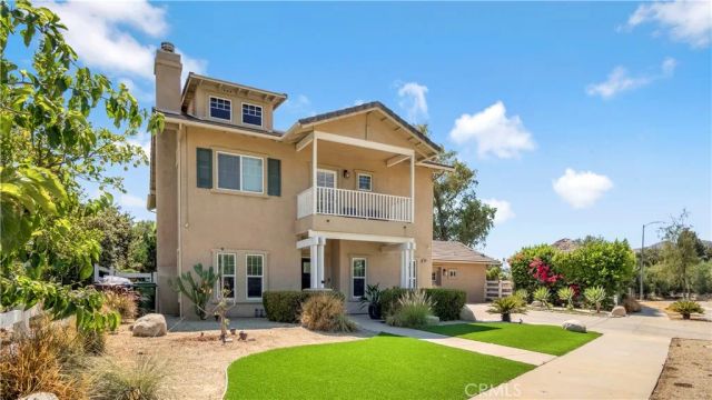 13897 Eldridge, Sylmar, CA 91342
