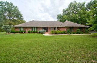 16 Beckman Road, Muskogee, OK 74401