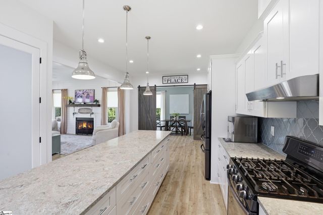 1006 Embassy Drive, Anderson, SC 29621