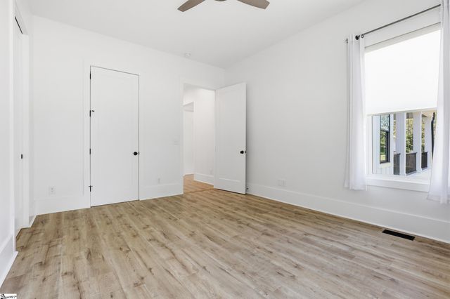 1006 Embassy Drive, Anderson, SC 29621