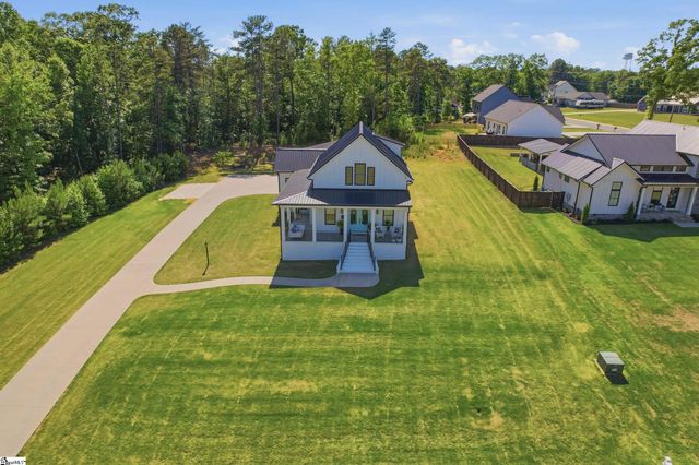 1006 Embassy Drive, Anderson, SC 29621