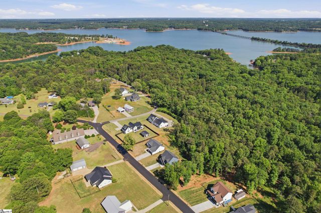1006 Embassy Drive, Anderson, SC 29621
