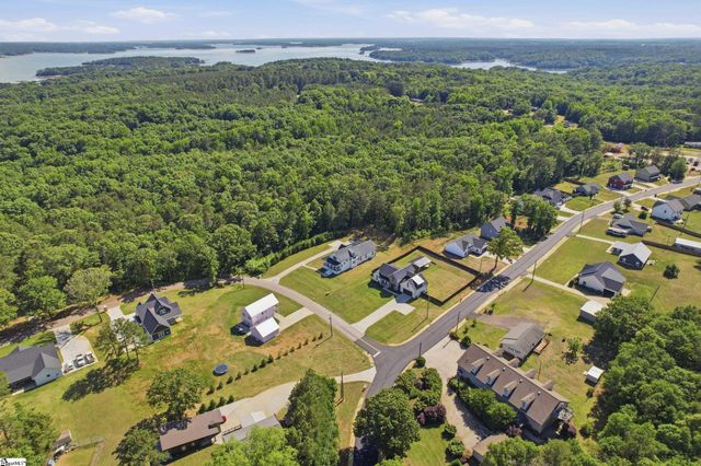 1006 Embassy Drive, Anderson, SC 29621