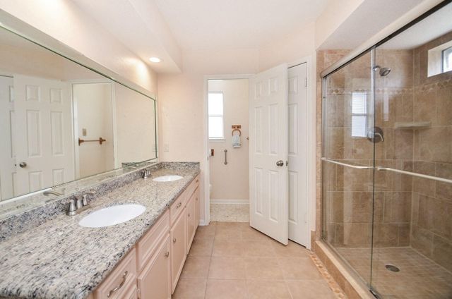 15615 Four Leaf Drive, Houston, TX 77084