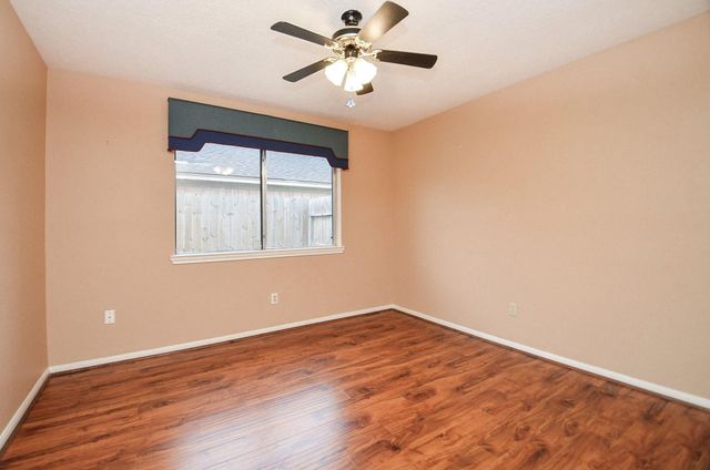 15615 Four Leaf Drive, Houston, TX 77084