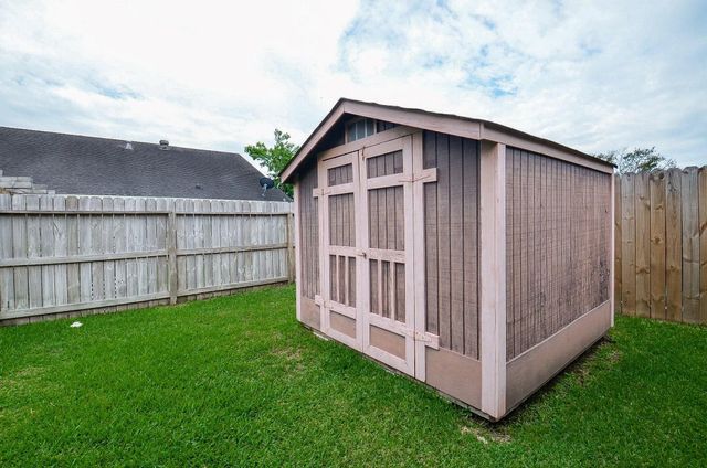 15615 Four Leaf Drive, Houston, TX 77084