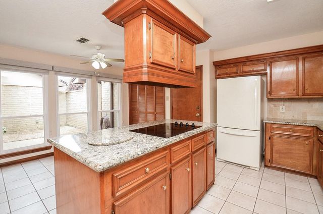 15615 Four Leaf Drive, Houston, TX 77084