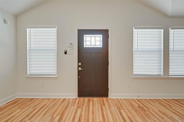 7339 Krueger Road A, Houston, TX 77033